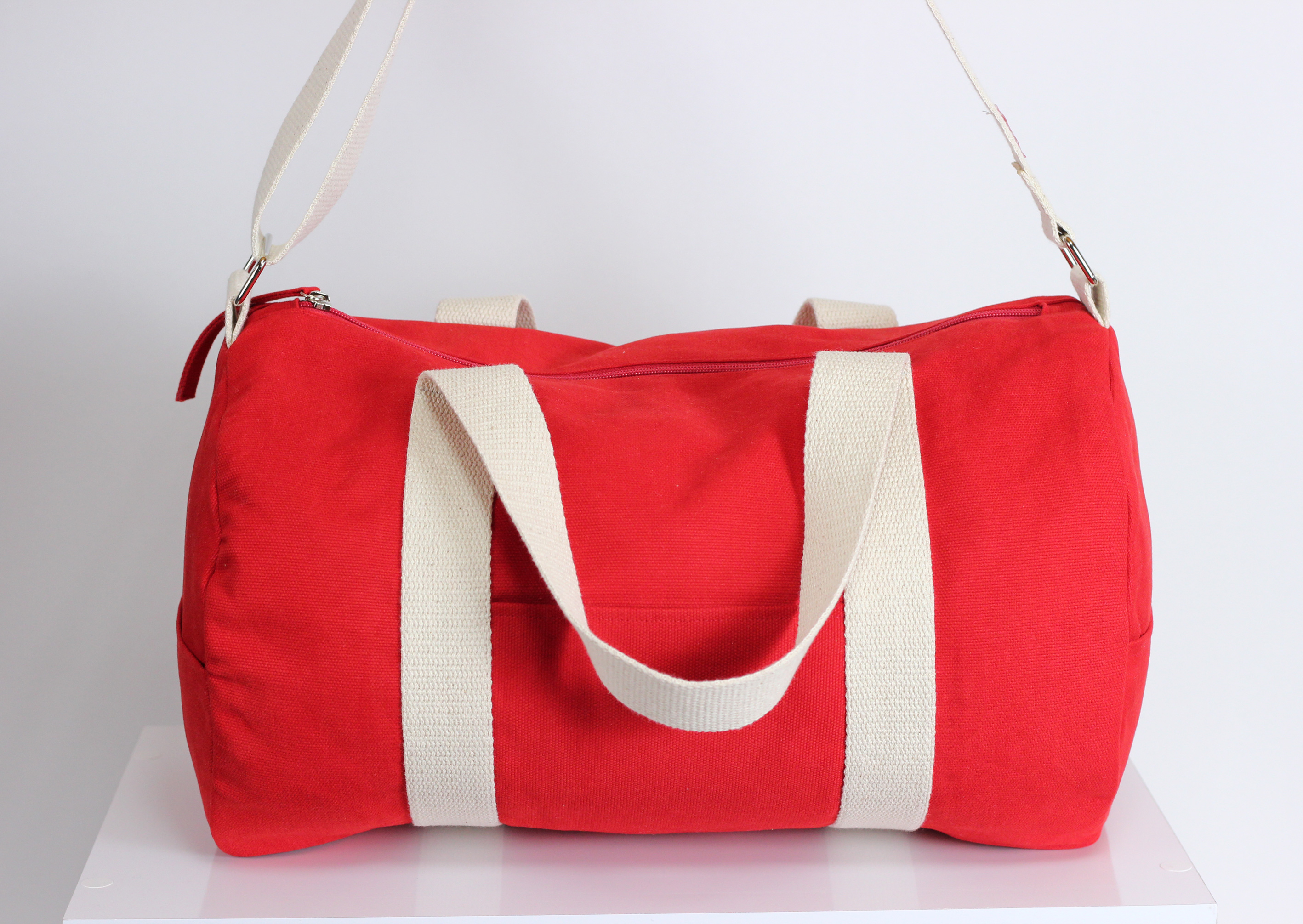 Red Duffel Bag Full Lined Washable & Durable Long and Adjustable Strap ...