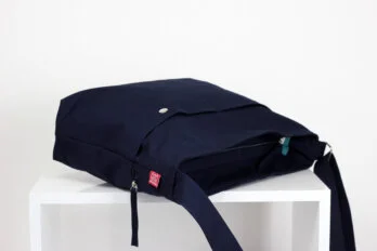 Natural fabric reusable tote Eco friendly shopping carryall Bolso de algodón reciclable Compras ecológico diario Baumwoll Jutebeutel Nachhaltiger Tragetasche Sac toile coton réutilisable Cabas écologique Borsa tessuto naturale riutilizzabile Shopping sostenibile Katoenen draagtas Milieuvriendelijke boodschappentas 纯棉帆布购物袋 环保可重复使用托特包 コットンキャンバスバッグ エコバッグ सूती कैनवास बैग पुन: प्रयोज्य थैला حقيبة قماش قطنية صديقة للبيئة Bolsa de pano algodão reutilizável Sacola ecológica 면 캔버스 쇼핑백 친환경 장바구니