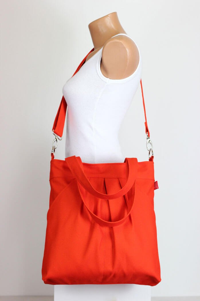  Yrarbil Large Nylon Crescent Crossbody Bag, Casual Hobo Bag  Shoulder Bag for Women Men Adjustable Strap Shoulder Bag(Beige) : Clothing,  Shoes & Jewelry