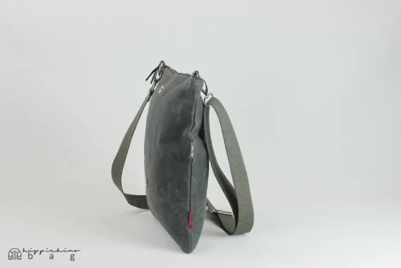 Gray waxed foldover tote bag Handcrafted waxed canvas tote durable eco casual crossbody bolso encerado lona sac cabas toile ciré borsa cerata tas handgemaakt tas schouder bolso mujer bolso hombre bolso algodón bolso diario sac toile foncé tas canvas bolsa resistente حقيبة شمعية 手提包 トートバッグ 왁스백 बैग