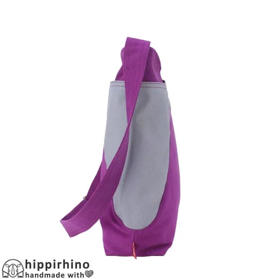 Lavender Purple Light Gray Canvas Hobo Bag Two Color Washable Textile Medium Large Shoulder Purse bolso hobo morado gris claro sac besace toile deux couleurs lavable lila hellgraue hobo tasche waschbar borsa hobo viola grigio chiaro tela lavabile paars lichtgrijze hobo tas 보라색 회색 호보백 حقيبة كتف رمادية بنفسجية Slouchy Style Everyday Carry