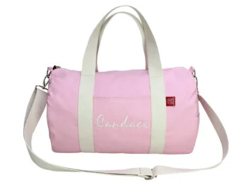 Pink Personalized Duffle Bag Embroidered Duffel Monogrammed Custom Gym Sport Embridery Custom name gym bag travel holdall embroidered pink tote bolsa personalizada rosa bolsa de deporte sac de sport personnalisé rose borsa da palestra rosa Umhängetasche rosa draagtas katoen roze スポーツバッグ ピンク カスタムバッグ जिम बैग कस्टम बैग حقيبة رياضية شخصية وردية bolsa esportiva rosa 맞춤형 스포츠백