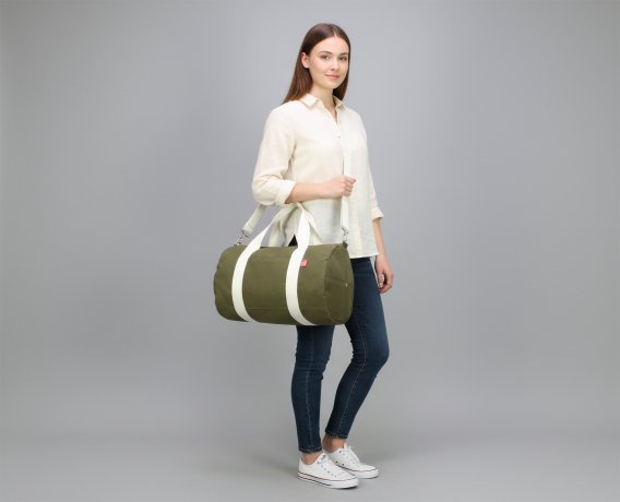 Handcrafted reusable tote with custom embroidery for shopping and travel, bolsa de tela personalizada hecha a mano, handgefertigte Stofftasche mit Personalisierung, sac en toile personnalise fait main, borsa di tela personalizzata artigianale, gepersonaliseerde canvas tas handgemaakt, 帆布手提包, 手作りトートバッグ, कस्टम बैग, حقيبة قماش مخصصة, bolsa personalizada artesanal, 맞춤 가방, eco friendly cotton bag with monogram option, washable fabric shopper for women and men, unique gift ideaRetry