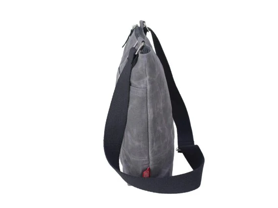 Dark Gray Waxed Crosboddy Canvas Tote Bag Medium Size Webbing Strap Messenger Bag Minimalist shoulder sling utility bag everyday carry sac bandoulière gris foncé Umhängetasche mittelgroß borsa a tracolla gris oscuro bolso cruzado bolso de lona draagtas donkergrijs ショルダーバッグ 캔버스バッグ حقيبة كروس قماشيةショッピングバッグ कैनवास बैग