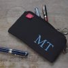custom embroidered name pencil holder cotton canvas personalized student gift handcrafted estuche bordado personalizado algodon regalo estudiante hecho mano Federtasche bestickt personalisiert Baumwolle Geschenk Schüler trousse broderie personnalisee coton cadeau etudiant fait main astuccio ricamato personalizzato cotone regalo studente artigianale dingzhi cixiu mingzi wenjihe mianbu lipin カスタム刺繍ペンケース名前入り綿キャンバス手作りギフト学生オーダーメイド