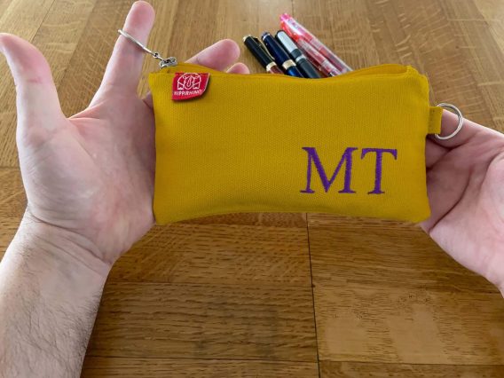 Yellow Canvas Pen Pouch with Embroidered Name Initials Zippered Stationery & Cosmetic Bag Personalized Pen Case Fountain Case Storage Bag custom embroidered name pencil holder cotton canvas personalized student gift handcrafted estuche bordado personalizado algodon regalo estudiante hecho mano Federtasche bestickt personalisiert Baumwolle Geschenk Schüler trousse broderie personnalisee coton cadeau etudiant fait main astuccio ricamato personalizzato cotone regalo studente artigianale dingzhi cixiu mingzi wenjihe mianbu lipin カスタム刺繍ペンケース名前入り綿キャンバス手作りギフト学生オーダーメイド