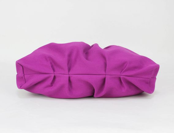 Womens shoulder satchel with gathered detail and customizable length, bolsa de hombro morada con pliegues para mujer, lila Umhangetasche mit verstellbarem Riemen, sac a main violet plisse avec bandouliere reglable, borsa a spalla viola pieghettata con tracolla regolabile, paarse schoudertas met verstelbare riem, 紫色肩包, パープルショルダーバッグ, बैंगनी बैग, حقيبة بنفسجية, bolsa roxa transversal, 퍼플 숄더백, chic lavender crossbody with ruched accents for daily use lightweight textile accessoryRetry