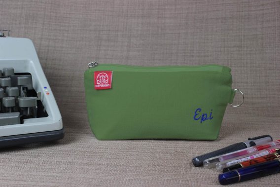 Personalized Cotton Canvas Pouch Custom Embroidered Name Pencil Case Zipper Pouch with Initial Embroidery Makeup Bag Handmade Eco-Friendly Light Military Green Handmade personalized cotton canvas pencil pouch embroidered name case gift idea custom cosmetic bag school organizer estuche personalizado hecho a mano Federmäppchen Baumwolle mit Namen personnalisé trousse brodée astuccio personalizzato fatto a mano 帆布笔袋 定制礼物 キャンバスペンケース 名入れ バッグ regalo unico organizer maquillage