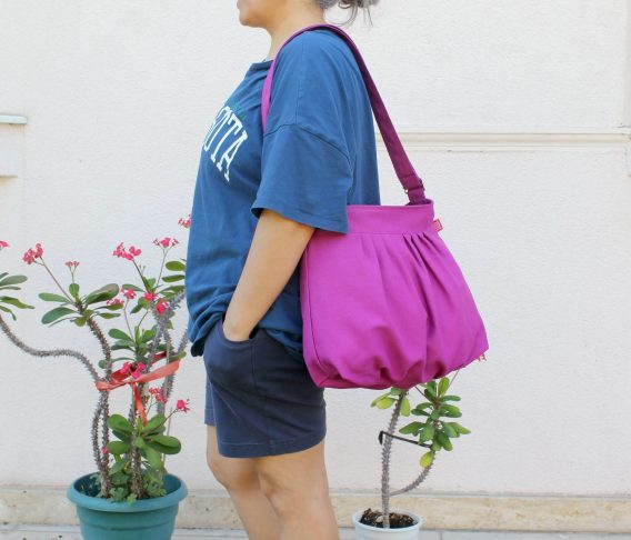 Purple Cotton Canvas Bag Pleated Design Adjustable Strap Purse Minimalist Everyday Bag for Women Stylish Fabric Tote Handmade Bag Carryall Womens shoulder satchel with gathered detail and customizable length, bolsa de hombro morada con pliegues para mujer, lila Umhangetasche mit verstellbarem Riemen, sac a main violet plisse avec bandouliere reglable, borsa a spalla viola pieghettata con tracolla regolabile, paarse schoudertas met verstelbare riem, 紫色肩包, パープルショルダーバッグ, बैंगनी बैग, حقيبة بنفسجية, bolsa roxa transversal, 퍼플 숄더백, chic lavender crossbody with ruched accents for daily use lightweight textile accessoryRetry