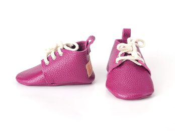 Handmade Dark Pink Genuine Leather Baby Moccasins Patucos bebé cuero rosa oscuro artesanal Dunkelrosa Leder Babyschuhe Moccasins Chaussons bébé cuir rose foncé fait main Scarpine neonato pelle rosa scuro artigianali Donkerroze leren baby mocassins slofjes 手工深粉色真皮婴儿学步鞋 ダークピンク本革ベビーモカシン गहरा गुलाबी असली लेदर बेबी जूते حذاء أطفال موكاسين جلد وردي غامق Sapatinho bebê couro rosa escuro 다크 핑크 천연 가죽 아기 모카신 Handmade Dark Pink Genuine Leather Baby Moccasins Patucos bebé cuero rosa oscuro artesanal Dunkelrosa Leder Babyschuhe Moccasins Chaussons bébé cuir rose foncé fait main Scarpine neonato pelle rosa scuro artigianali Donkerroze leren baby mocassins slofjes 手工深粉色真皮婴儿学步鞋 ダークピンク本革ベビーモカシン गहरा गुलाबी असली लेदर बेबी जूते حذاء أطفال موكاسين جلد وردي غامق Sapatinho bebê couro rosa escuro 다크 핑크 천연 가죽 아기 모카신