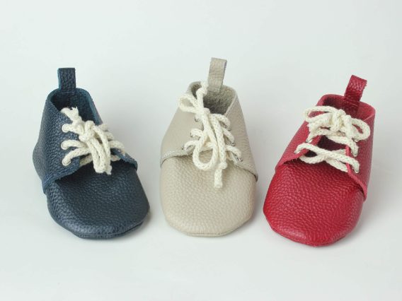 Leather baby shoe moccasin soft sole handmade infant footwear zapato bebé cuero mocasín suela blanda Leder Baby Schuh Mokassin weiche Sohle handgefertigt chaussure bébé cuir mocassin semelle souple fait main scarpa neonato pelle mocassino suola morbida artigianale leren babyschoen moccasin zachte zool handgemaakt 皮革婴儿鞋软底 レザーベビーシューズモカシンソフトソール चमड़ा बच्चे का जूता नरम تلة حذاء طفل جلد ناعم sapato bebê couro mocassim sola macia 가죽 베이비 슈즈 모카신 소프트 Leather baby shoe moccasin soft sole handmade infant footwear zapato bebé cuero mocasín suela blanda Leder Baby Schuh Mokassin weiche Sohle handgefertigt chaussure bébé cuir mocassin semelle souple fait main scarpa neonato pelle mocassino suola morbida artigianale leren babyschoen moccasin zachte zool handgemaakt 皮革婴儿鞋软底 レザーベビーシューズモカシンソフトソール चमड़ा बच्चे का जूता नरम تلة حذاء طفل جلد ناعم sapato bebê couro mocassim sola macia 가죽 베이비 슈즈 모카신 소프트