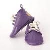 Genuine leather lilac baby shoe soft sole handmade infant moccasins zapato bebé lila cuero genuino suela blanda echtes Leder flieder Baby Schuh weiche Sohle handgefertigt chaussure bébé lilas cuir véritable semelle souple fait main scarpa neonato lillà pelle vera suola morbida artigianale echt leren lila babyschoen zachte zool handgemaakt 淡紫色真皮婴儿鞋软底 ライラック本革ベビーシューズソフトソール बैंगनी असली चमड़ा बच्चे का जूता नरम حذاء طفل جلد أرجواني ناعم sapato bebê lilás couro legítimo macio 라일락 천연 가죽 베이비 슈즈 소프트 Genuine leather lilac baby shoe soft sole handmade infant moccasins zapato bebé lila cuero genuino suela blanda echtes Leder flieder Baby Schuh weiche Sohle handgefertigt chaussure bébé lilas cuir véritable semelle souple fait main scarpa neonato lillà pelle vera suola morbida artigianale echt leren lila babyschoen zachte zool handgemaakt 淡紫色真皮婴儿鞋软底 ライラック本革ベビーシューズソフトソール बैंगनी असली चमड़ा बच्चे का जूता नरम حذاء طفل جلد أرجواني ناعم sapato bebê lilás couro legítimo macio 라일락 천연 가죽 베이비 슈즈 소프트
