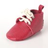 Red leather baby moccasins shoes soft sole handmade infant zapatos bebé rojos cuero mocasines suela blanda rote Leder Baby Mokassins weiche Sohle handgefertigt chaussures bébé rouges cuir mocassins semelle souple scarpe neonato rosse pelle mocassini suola morbida artigianale rode leren baby moccasins zachte zool 红色皮革婴儿鞋软底 赤いレザーベビーモカシンソフトソール लाल चमड़ा बच्चे के जूते नरम حذاء طفل جلد أحمر ناعم sapato bebê vermelho couro sola macia 레드 가죽 베이비 모카신 소프트