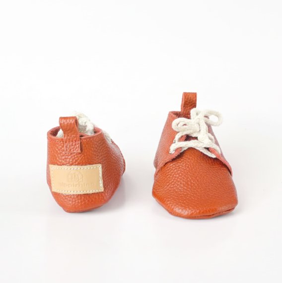 Orange Leather Baby Shoes Handmade Moccasins Soft Sole Bottom Girls Boys Infant Shoes Genuine Moccs Lace Up Newborn Shower Gift Unisex