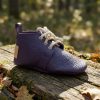 Genuine leather lilac baby shoe soft sole handmade infant moccasins zapato bebé lila cuero genuino suela blanda echtes Leder flieder Baby Schuh weiche Sohle handgefertigt chaussure bébé lilas cuir véritable semelle souple fait main scarpa neonato lillà pelle vera suola morbida artigianale echt leren lila babyschoen zachte zool handgemaakt 淡紫色真皮婴儿鞋软底 ライラック本革ベビーシューズソフトソール बैंगनी असली चमड़ा बच्चे का जूता नरम حذاء طفل جلد أرجواني ناعم sapato bebê lilás couro legítimo macio 라일락 천연 가죽 베이비 슈즈 소프트 Genuine leather lilac baby shoe soft sole handmade infant moccasins zapato bebé lila cuero genuino suela blanda echtes Leder flieder Baby Schuh weiche Sohle handgefertigt chaussure bébé lilas cuir véritable semelle souple fait main scarpa neonato lillà pelle vera suola morbida artigianale echt leren lila babyschoen zachte zool handgemaakt 淡紫色真皮婴儿鞋软底 ライラック本革ベビーシューズソフトソール बैंगनी असली चमड़ा बच्चे का जूता नरम حذاء طفل جلد أرجواني ناعم sapato bebê lilás couro legítimo macio 라일락 천연 가죽 베이비 슈즈 소프트