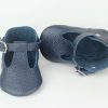 Navy blue leather baby shoes moccasins slippers Marineblaue Babyschuhe aus Leder Mokassins Hausschuhe Chaussons bébé en cuir bleu marine mocassins Zapatos de bebé de cuero azul marino mocasines pantuflas Scarpe neonato in pelle blu navy mocassini pantofole Marineblauwe leren babyschoentjes mocassins sloffen ネイビーブルーのレザーベビーシューズ モカシン スリッパ 海军蓝皮革婴儿鞋莫卡辛鞋拖鞋