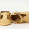 Yellow real leather baby shoes Moccasins Slippers Gelbe Babyschuhe aus echtem Leder Mokassins Hausschuhe Chaussons bébé en cuir véritable jaune mocassins Zapatos de bebé de cuero real amarillo mocasines pantuflas Scarpe neonato in vera pelle gialla mocassini pantofole Gele echt leren babyschoentjes mocassins sloffen イエローの本革ベビーシューズ モカシン スリッパ 黄色真皮婴儿鞋莫卡辛鞋拖鞋