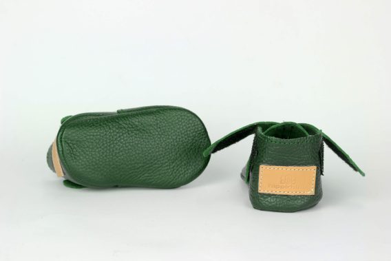 Genuine leather baby shoes emerald green soft sole perforated zapatos bebé cuero verde esmeralda perforados echtes Leder Baby Schuhe smaragdgrün weich perforiert chaussures bébé cuir vert émeraude semelle souple perforé scarpe neonato pelle verde smeraldo suola morbida traforata echt leren babyschoen smaragdgroen zacht geperforeerd 翡翠绿真皮婴儿鞋软底打孔 エメラルドグリーンレザーベビーシューズ पन्ना हरा चमड़ा जूते छिद्रित حذاء طفل أخضر زمردي مثقب sapato bebê couro verde esmeralda perfurado 에메랄드 그린 가죽 베이비 슈즈 Genuine leather baby shoes emerald green soft sole perforated zapatos bebé cuero verde esmeralda perforados echtes Leder Baby Schuhe smaragdgrün weich perforiert chaussures bébé cuir vert émeraude semelle souple perforé scarpe neonato pelle verde smeraldo suola morbida traforata echt leren babyschoen smaragdgroen zacht geperforeerd 翡翠绿真皮婴儿鞋软底打孔 エメラルドグリーンレザーベビーシューズ पन्ना हरा चमड़ा जूते छिद्रित حذاء طفل أخضر زمردي مثقب sapato bebê couro verde esmeralda perfurado 에메랄드 그린 가죽 베이비 슈즈