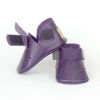 Leather baby shoes soft sole lilac moccasins handmade infant zapatos bebé cuero suela blanda lila mocasines Leder Baby Schuhe weiche Sohle flieder Mokassins handgefertigt chaussures bébé cuir semelle souple lilas mocassins fait main scarpe neonato pelle suola morbida lillà mocassini artigianale leren babyschoen zachte zool lila moccasins handgemaakt 淡紫色皮革婴儿鞋软底 ライラックレザーベビーシューズソフトソールモカシン बैंगनी चमड़ा बच्चे के जूते नरम हस्तनिर्मित أحذية طفل جلد أرجواني ناعمة صنع يدوي sapatos bebê couro sola macia lilás mocassim artesanal 라일락 가죽 베이비 슈즈 소프트 수제