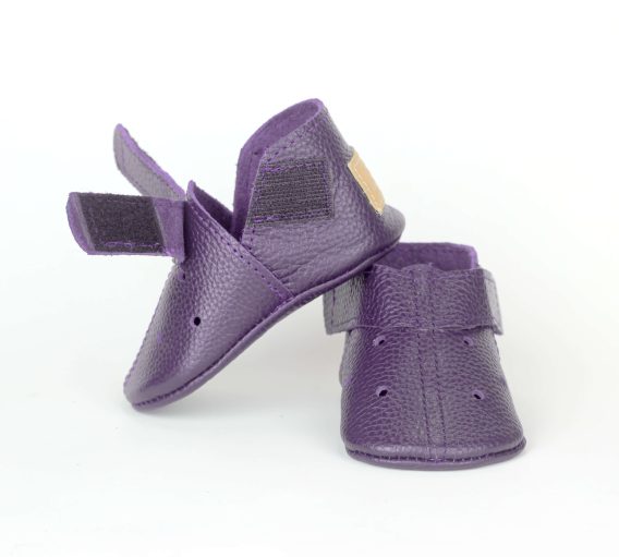 Leather baby shoes soft sole lilac moccasins handmade infant zapatos bebé cuero suela blanda lila mocasines Leder Baby Schuhe weiche Sohle flieder Mokassins handgefertigt chaussures bébé cuir semelle souple lilas mocassins fait main scarpe neonato pelle suola morbida lillà mocassini artigianale leren babyschoen zachte zool lila moccasins handgemaakt 淡紫色皮革婴儿鞋软底 ライラックレザーベビーシューズソフトソールモカシン बैंगनी चमड़ा बच्चे के जूते नरम हस्तनिर्मित أحذية طفل جلد أرجواني ناعمة صنع يدوي sapatos bebê couro sola macia lilás mocassim artesanal 라일락 가죽 베이비 슈즈 소프트 수제