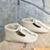 Handmade Cream Leather Baby Shoes, Krem Deri Bebek Ayakkabısı, Zapatos de bebé en cuero crema, Cremefarbene Baby-Lederschuhe, Chaussures bébé en cuir crème, Scarpine neonato in pelle crema, Crème leren babyschoentjes, 米黄色真皮婴儿鞋, クリーム レザー ベビーシューズ, क्रीम चमड़े के बेबी जूते, حذاء طفل جلدي كريمي, Sapatinho de couro creme para bebê, 크림 가죽 아기 신발