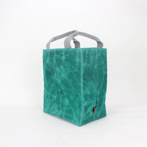 Handmade Green Waxed Canvas Tote Bag, Yeşil Mumlu Kanvas Tote Çanta, Bolso tote lona encerada verde, Grüne gewachste Canvas Tasche, Sac cabas toile cirée verte, Borsa tote tela cerata verde, Groene gewaxte canvas shopper, 绿色蜡帆布托特包, グリーン ワックスキャンバス トート, हरा वैक्स्ड कैनवास टोट बैग, حقيبة توت قماش مشمع أخضر, Bolsa tote lona encerada verde, 그린 왁스 캔버스 토트백