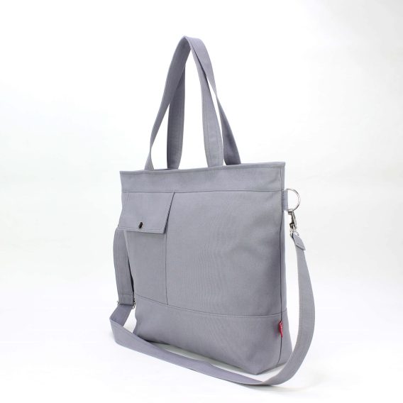 Handmade Light Gray Cotton Canvas Tote Bag with Crossbody Strap, Gri Pamuklu Kanvas Tote Çanta ve Askı, Bolso tote lona gris con bandolera, Graue Canvas Tasche mit Schultergurt, Sac cabas en toile grise avec bandoulière, Borsa tote in tela grigia con tracolla, Grijze katoenen canvas shopper met riem, 灰色帆布托特包带斜挎带, グレー コットン キャンバス トートバッグ, ग्रे कॉटन कैनवास टोट बैग स्ट्रैप के साथ, حقيبة توت قطنية رمادية بحزام كروس, Bolsa tote lona cinza com alça transversal, 그레이 코튼 캔버스 토트백 크로스백