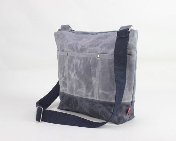 Handmade waxed carryall with reinforced handles for women shopping everyday shoulder handbag waterproof durable spacious sturdy casual bolsa encerada algodón mujer gewachste stofftasche damen einkaufen sac cabas ciré toile femme imperméable borsa cerata cotone donna spesa gewaxte draagtas dames waterdicht 防水手提包女士 ワックスキャンバストート 防水 वॉटरप्रूफ बैग महिला حقيبة مشمعة مقاومة للماء bolsa encerada impermeável mulher 왁스 방수 숄더