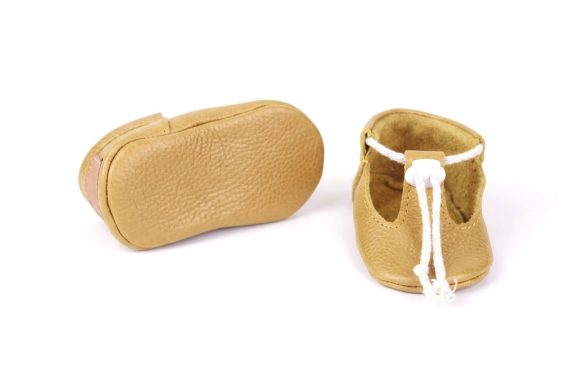 Handmade Yellow Soft Sole Leather Baby Shoes, Sarı Deri Bebek Patiği Yumuşak Taban, Zapatos de bebé en cuero amarillo suela blanda, Gelbe weiche Lederschuhe für Babys, Chaussons bébé cuir souple jaune, Scarpine neonato pelle suola morbida, Gele leren babyslofjes met zachte zool, 黄色真皮软底婴儿鞋, イエロー ソフトソール レザー ベビーシューズ, पीले नरम सोल वाले लेदर बेबी जूते, حذاء أطفال جلدي نعل ناعم أصفر, Sapatinho de couro sola macia amarelo, 옐로우 소프트솔 가죽 아기 신발