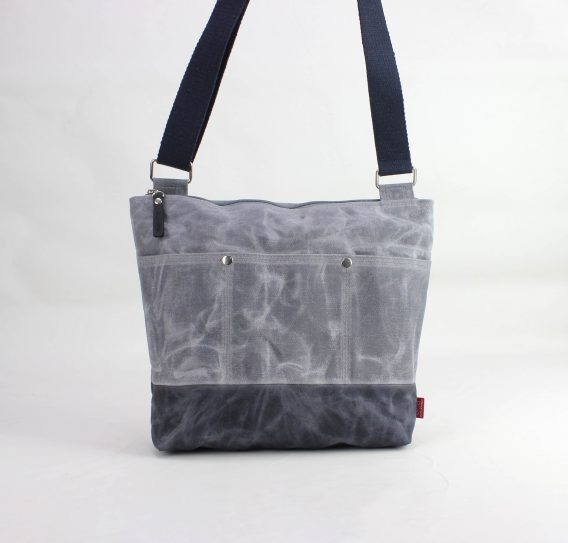 Handmade waxed carryall with reinforced handles for women shopping everyday shoulder handbag waterproof durable spacious sturdy casual bolsa encerada algodón mujer gewachste stofftasche damen einkaufen sac cabas ciré toile femme imperméable borsa cerata cotone donna spesa gewaxte draagtas dames waterdicht 防水手提包女士 ワックスキャンバストート 防水 वॉटरप्रूफ बैग महिला حقيبة مشمعة مقاومة للماء bolsa encerada impermeável mulher 왁스 방수 숄더