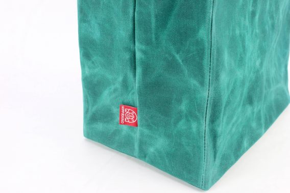 Handmade Green Waxed Canvas Tote Bag, Yeşil Mumlu Kanvas Tote Çanta, Bolso tote lona encerada verde, Grüne gewachste Canvas Tasche, Sac cabas toile cirée verte, Borsa tote tela cerata verde, Groene gewaxte canvas shopper, 绿色蜡帆布托特包, グリーン ワックスキャンバス トート, हरा वैक्स्ड कैनवास टोट बैग, حقيبة توت قماش مشمع أخضر, Bolsa tote lona encerada verde, 그린 왁스 캔버스 토트백