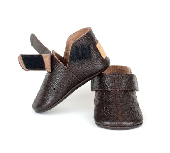 Handmade Dark Brown Leather Baby Shoes, Koyu Kahverengi Deri Bebek Ayakkabısı, Zapatos de bebé cuero marrón, Dunkelbraune Baby-Lederschuhe, Chaussures bébé cuir marron, Scarpine neonato pelle marrone, Donkerbruine leren babyschoentjes, 深棕色真皮婴儿鞋, ダークブラウン レザー ベビーシューズ, डार्क ब्राउन लेदर बेबी जूते, حذاء طفل جلدي بني داكن, Sapatinho de couro marrom escuro, 다크 브라운 가죽 아기 신발