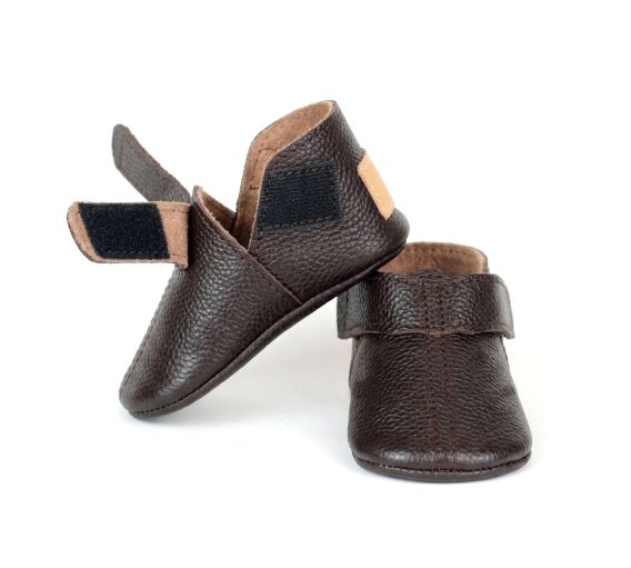 Handmade Dark Brown Leather Baby Shoes, Koyu Kahverengi Deri Bebek Ayakkabısı, Zapatos de bebé cuero marrón, Dunkelbraune Baby-Lederschuhe, Chaussures bébé cuir marron, Scarpine neonato pelle marrone, Donkerbruine leren babyschoentjes, 深棕色真皮婴儿鞋, ダークブラウン レザー ベビーシューズ, डार्क ब्राउन लेदर बेबी जूते, حذاء طفل جلدي بني داكن, Sapatinho de couro marrom escuro, 다크 브라운 가죽 아기 신발 Handmade Dark Brown Leather Baby Shoes, Koyu Kahverengi Deri Bebek Ayakkabısı, Zapatos de bebé cuero marrón, Dunkelbraune Baby-Lederschuhe, Chaussures bébé cuir marron, Scarpine neonato pelle marrone, Donkerbruine leren babyschoentjes, 深棕色真皮婴儿鞋, ダークブラウン レザー ベビーシューズ, डार्क ब्राउन लेदर बेबी जूते, حذاء طفل جلدي بني داكن, Sapatinho de couro marrom escuro, 다크 브라운 가죽 아기 신발