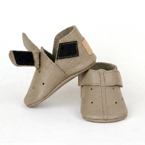 Handmade Stone Color Leather Baby Shoes, Taş Rengi Deri Bebek Ayakkabısı, Zapatos de bebé cuero color piedra, Steinfarbene Baby-Lederschuhe, Chaussures bébé cuir couleur pierre, Scarpine neonato pelle color pietra, Steenkleurige leren babyschoentjes, 石头色真皮婴儿鞋, ストーンカラー レザー ベビーシューズ, स्टोन कलर लेदर बेबी जूते, حذاء طفل جلدي لون حجر, Sapatinho de couro cor pedra, 스톤 컬러 가죽 아기 신발