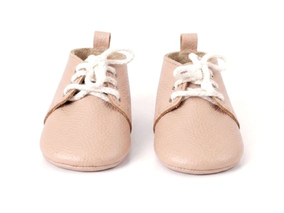 Handmade Blush Pink Leather Baby Lace-Up Boots, Soft Sole Infant Booties, Toddler First Walker Shoes, Botines de bebé con cordones de cuero rosa, Zapatos de bebé suela blanda, Puderrosa Baby-Schnürboots aus Leder, Weiche Sohle Krabbelschuhe, Bottines bébé à lacets en cuir rose poudré, Chaussures premier pas nouveau-né, Scarpine neonato stringate in pelle rosa cipria, Primi passi suola morbida, Cute Newborn Gift, Leather Footwear for Babies, Soft Genuine Leather, Newborn Shower Present Handmade Blush Pink Leather Baby Lace-Up Boots, Soft Sole Infant Booties, Toddler First Walker Shoes, Botines de bebé con cordones de cuero rosa, Zapatos de bebé suela blanda, Puderrosa Baby-Schnürboots aus Leder, Weiche Sohle Krabbelschuhe, Bottines bébé à lacets en cuir rose poudré, Chaussures premier pas nouveau-né, Scarpine neonato stringate in pelle rosa cipria, Primi passi suola morbida, Cute Newborn Gift, Leather Footwear for Babies, Soft Genuine Leather, Newborn Shower Present