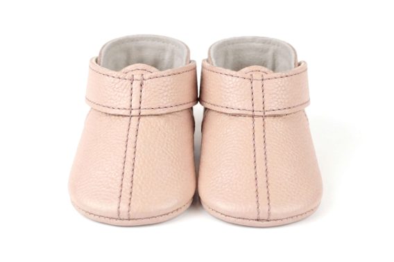 Handmade Blush Pink Leather Baby Shoes, Pudra Pembe Deri Bebek Ayakkbısı, Zapatos de bebé cuero rosa, Puderrosa Baby-Lederschuhe, Chaussures bébé cuero rose poudré, Scarpine neonato pelle rosa cipria, Poederroze leren babyschoentjes, 粉色真皮婴儿鞋, ブラッシュピンク レザー ベビーシューズ, ब्लश पिंक लेदर बेबी जूते, حذاء طفل جلدي وردي فاتح, Sapatinho de couro rosa claro, 블러쉬 핑크 가죽 아기 신발 Handmade Blush Pink Leather Baby Shoes, Pudra Pembe Deri Bebek Ayakkbısı, Zapatos de bebé cuero rosa, Puderrosa Baby-Lederschuhe, Chaussures bébé cuero rose poudré, Scarpine neonato pelle rosa cipria, Poederroze leren babyschoentjes, 粉色真皮婴儿鞋, ブラッシュピンク レザー ベビーシューズ, ब्लश पिंक लेदर बेबी जूते, حذاء طفل جلدي وردي فاتح, Sapatinho de couro rosa claro, 블러쉬 핑크 가죽 아기 신발