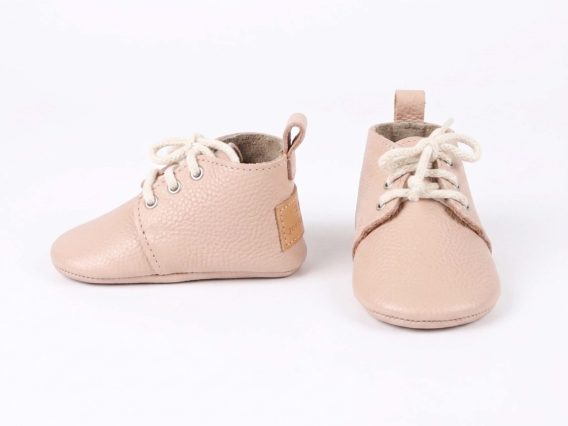 Handmade Blush Pink Leather Baby Lace-Up Boots, Soft Sole Infant Booties, Toddler First Walker Shoes, Botines de bebé con cordones de cuero rosa, Zapatos de bebé suela blanda, Puderrosa Baby-Schnürboots aus Leder, Weiche Sohle Krabbelschuhe, Bottines bébé à lacets en cuir rose poudré, Chaussures premier pas nouveau-né, Scarpine neonato stringate in pelle rosa cipria, Primi passi suola morbida, Cute Newborn Gift, Leather Footwear for Babies, Soft Genuine Leather, Newborn Shower Present Handmade Blush Pink Leather Baby Lace-Up Boots, Soft Sole Infant Booties, Toddler First Walker Shoes, Botines de bebé con cordones de cuero rosa, Zapatos de bebé suela blanda, Puderrosa Baby-Schnürboots aus Leder, Weiche Sohle Krabbelschuhe, Bottines bébé à lacets en cuir rose poudré, Chaussures premier pas nouveau-né, Scarpine neonato stringate in pelle rosa cipria, Primi passi suola morbida, Cute Newborn Gift, Leather Footwear for Babies, Soft Genuine Leather, Newborn Shower Present