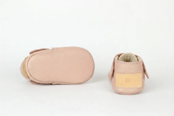 Handmade Blush Pink Leather Baby Shoes, Pudra Pembe Deri Bebek Ayakkabısı, Zapatos de bebé cuero rosa, Puderrosa Baby-Lederschuhe, Chaussures bébé cuero rose poudré, Scarpine neonato pelle rosa cipria, Poederroze leren babyschoentjes, 粉色真皮婴儿鞋, ブラッシュピンク レザー ベビーシューズ, ब्लश पिंक लेदर बेबी जूते, حذاء طفل جلدي وردي فاتح, Sapatinho de couro rosa claro, 블러쉬 핑크 가죽 아기 신발 Handmade Blush Pink Leather Baby Shoes, Pudra Pembe Deri Bebek Ayakkabısı, Zapatos de bebé cuero rosa, Puderrosa Baby-Lederschuhe, Chaussures bébé cuero rose poudré, Scarpine neonato pelle rosa cipria, Poederroze leren babyschoentjes, 粉色真皮婴儿鞋, ブラッシュピンク レザー ベビーシューズ, ब्लश पिंक लेदर बेबी जूते, حذاء طفل جلدي وردي فاتح, Sapatinho de couro rosa claro, 블러쉬 핑크 가죽 아기 신발
