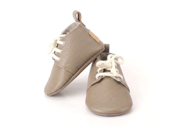 Handmade Stone Color Leather Baby Lace-Up Boots, Taş Rengi Bağcıklı Deri Bebek Patiği Ayakkabı, Botines de bebé cordones cuero color piedra, Steinfarbene Baby-Schnürboots aus Leder, Bottines bébé lacets cuir couleur pierre, Scarpine neonato stringate pelle color pietra, Steenkleurige leren baby veterschoentjes, 石头色系带真皮婴儿鞋, ストーンカラー レザー ベビー レースアップブーツ, स्टोन कलर लेदर बेबी लेस-अप जूते, حذاء طفل جلدي برباط لون حجر, Sapatinho de couro cor pedra com cadarço, 스톤 컬러 가죽 아기 레이스업 부티