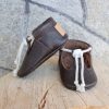 Handmade Leather Baby Shoes, Dark Brown Soft Sole Moccasins, Infant T-Strap Booties Zapatos de Bebé de Cuero Hechos a Mano, Mocasines Suela Blanda Marrón Oscuro, Patucos Handgefertigte Leder Babyschuhe, Dunkelbraune Krabbelschuhe Weiche Sohle, Lauflernschuhe Chaussons Bébé en Cuir Fait Main, Mocassins Semelle Souple Marron Foncé, Premiers Pas Scarpe Neonato Pelle Fatte a Mano, Mocassini Suola Morbida Marrone Scuro, Scarpine Handmade Leather Baby Shoes, Dark Brown Soft Sole Moccasins, Infant T-Strap Booties Zapatos de Bebé de Cuero Hechos a Mano, Mocasines Suela Blanda Marrón Oscuro, Patucos Handgefertigte Leder Babyschuhe, Dunkelbraune Krabbelschuhe Weiche Sohle, Lauflernschuhe Chaussons Bébé en Cuir Fait Main, Mocassins Semelle Souple Marron Foncé, Premiers Pas Scarpe Neonato Pelle Fatte a Mano, Mocassini Suola Morbida Marrone Scuro, Scarpine