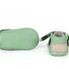 Mint green leather baby shoes Soft sole toddler booties Hook and loop infant moccasins Perforated leather crib shoes Pastel green pre-walker footwear Sage green baby ankle boots Zapatos de bebé cuero verde menta Botines de piel suela blanda Calzado infantil recién nacido Mocasines con cierre de velcro Mintgrüne Leder Krabbelschuhe Weiche Baby Lauflernschuhe Erstlingsschuhe mit Klettverschluss Handgefertigte Babyschuhe Leder Scarpine neonato pelle verde menta Mocassini bebè suola morbida
