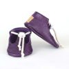 Purple leather baby shoes Soft sole infant moccasins T-strap toddler crib booties Handmade pre-walker slippers Plum violet first walker shoes Drawstring natural lace footwear Zapatos de bebé cuero morado Mocasines de piel suela blanda Calzado infantil recién nacido Lila Leder Krabbelschuhe Weiche Baby Lauflernschuhe Handgefertigte Erstlingsschuhe Scarpine neonato pelle viola Mocassini bebè suola morbida Chaussons bébé cuir violet Mocassins premier pas souples